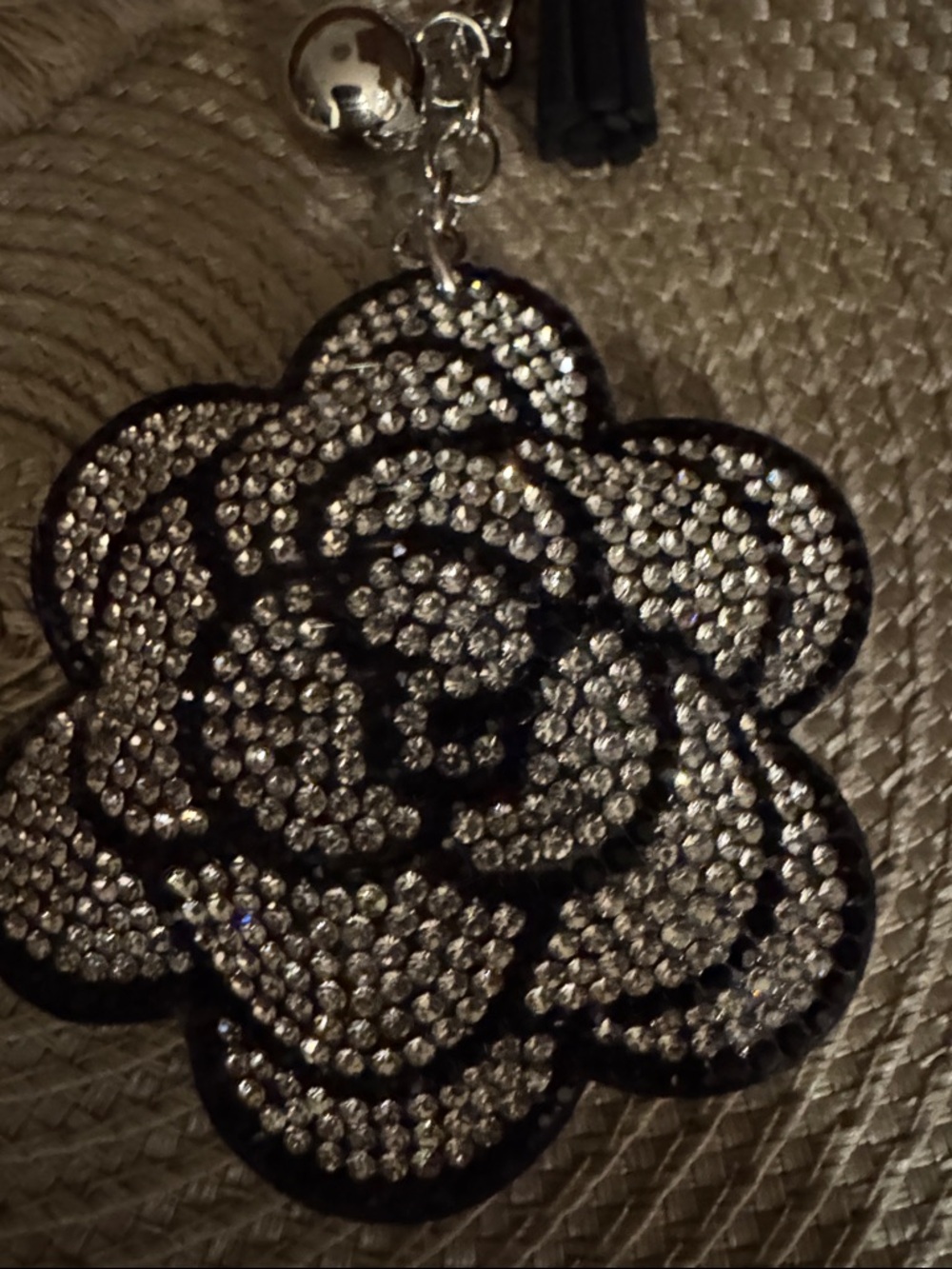 Crystal Flower Keyring Keychain - Black and Silver - Picture 3 of 3